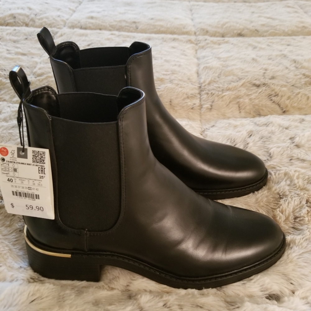 Women's Zara Boots Size 40Eu